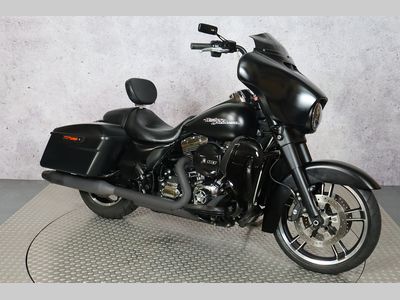 HARLEY-DAVIDSON STREET GLIDE – foto 3