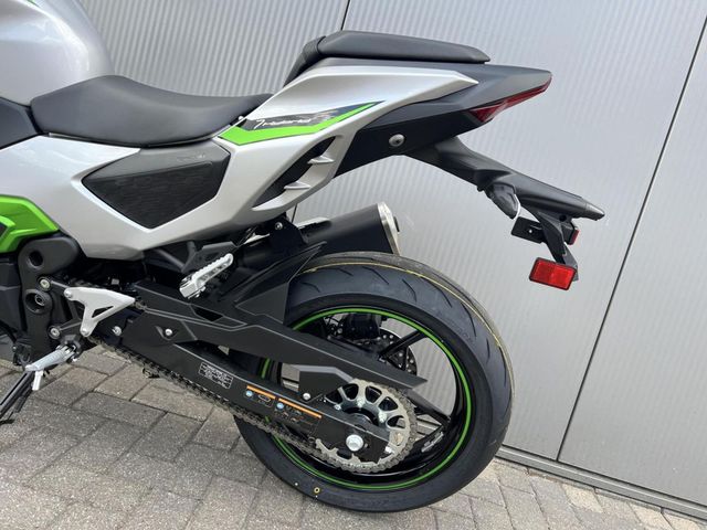 kawasaki - z-7-hybrid