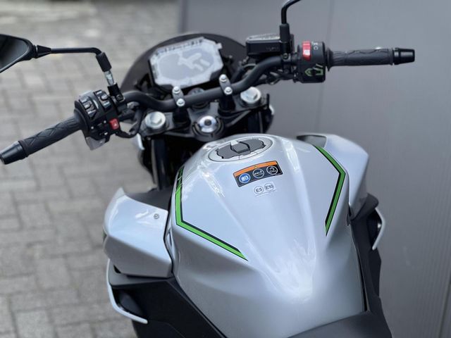 kawasaki - z-7-hybrid