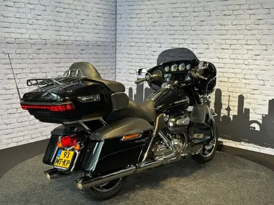 HARLEY-DAVIDSON ELECTRA GLIDE ULTRA LIMITED FLHTK – foto 3
