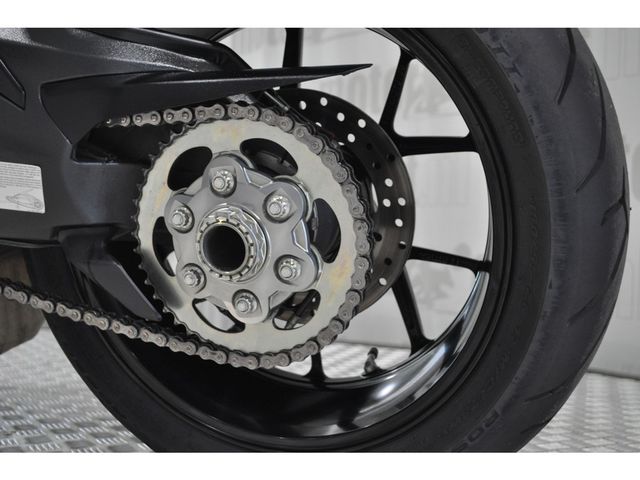 ducati - streetfighter-v2