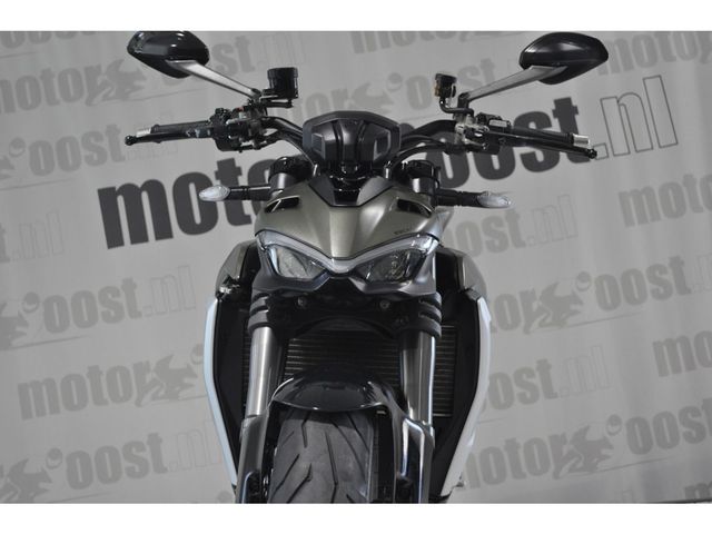 ducati - streetfighter-v2