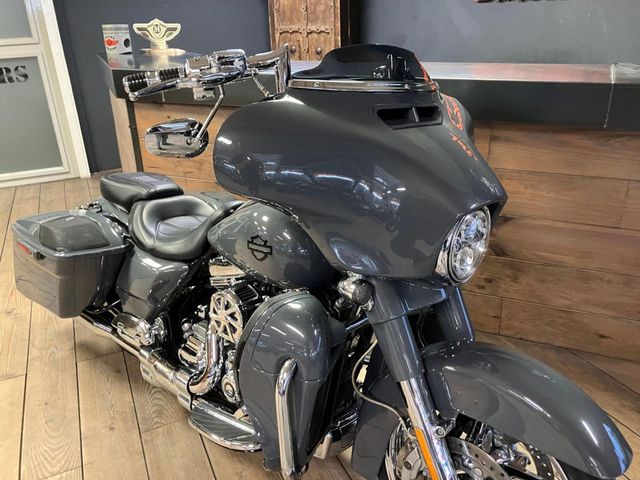 harley-davidson - street-glide-cvo-flhxse