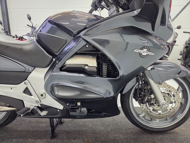 honda - st-1300-pan-european-c-abs