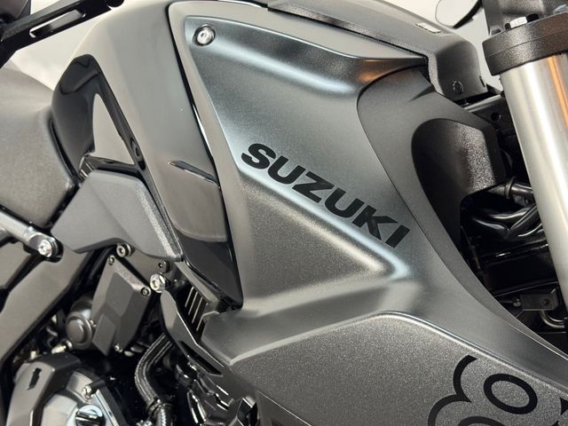 suzuki - gsx-8s