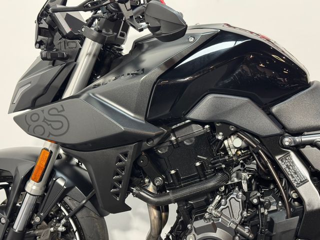 suzuki - gsx-8s