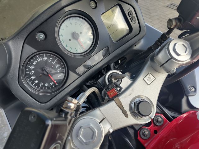 honda - vfr-800-fi