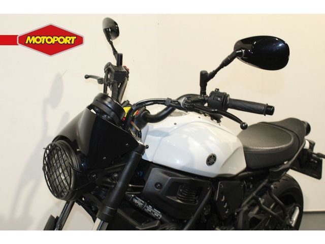 yamaha - xsr-700