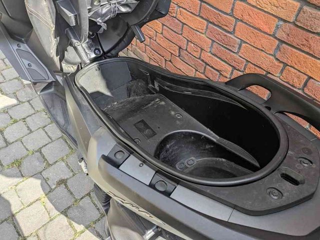 yamaha - x-max-400
