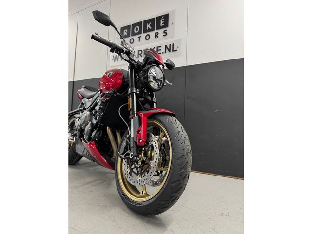 triumph - trident-800