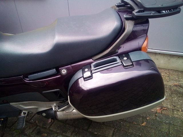 honda - st-1100-pan-european-abs-tcs