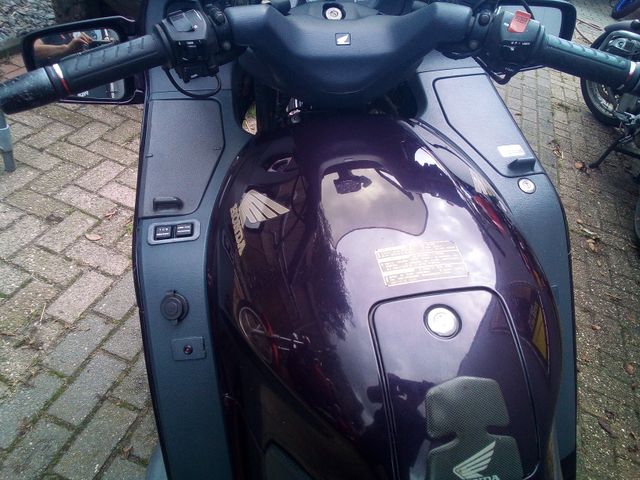honda - st-1100-pan-european-abs-tcs
