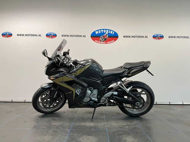 yamaha - fz-1