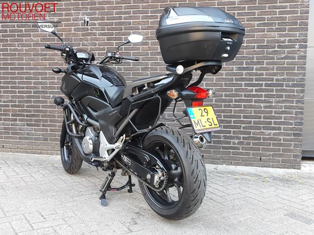 honda - nc-700-x-dct