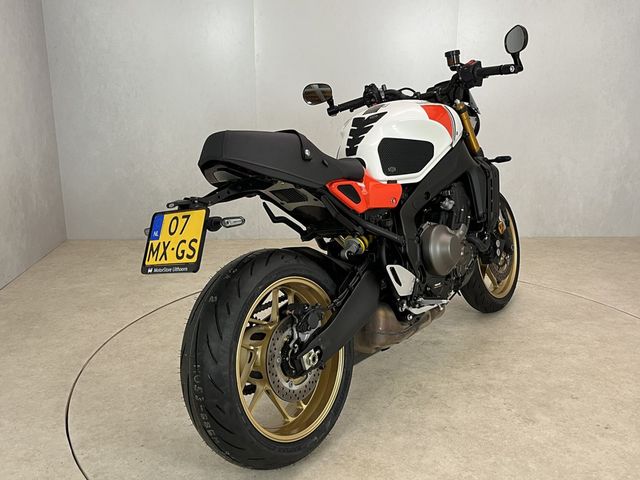 yamaha - xsr-900-abs