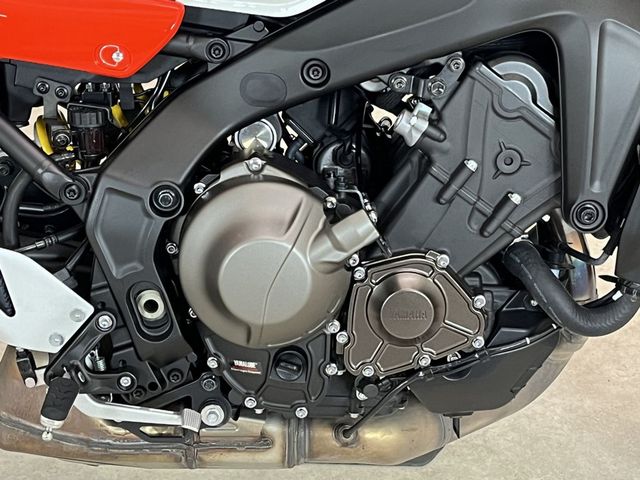 yamaha - xsr-900-abs