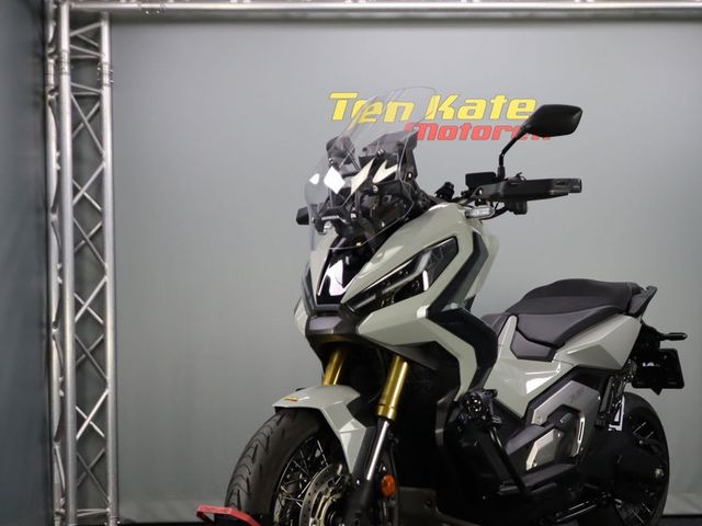 honda - x-adv