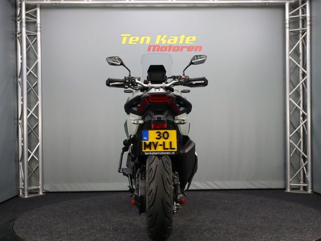 honda - x-adv
