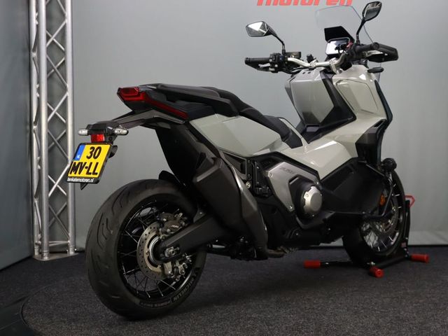 honda - x-adv