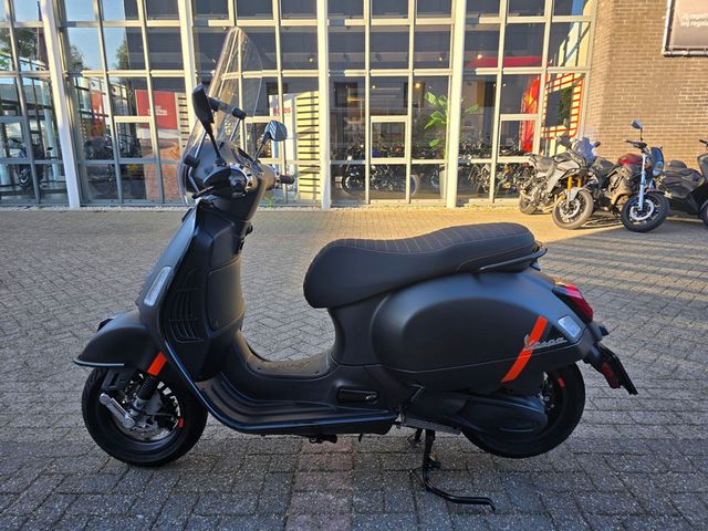 vespa - gts-300