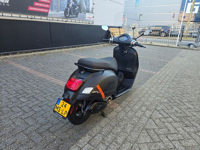 vespa - gts-300
