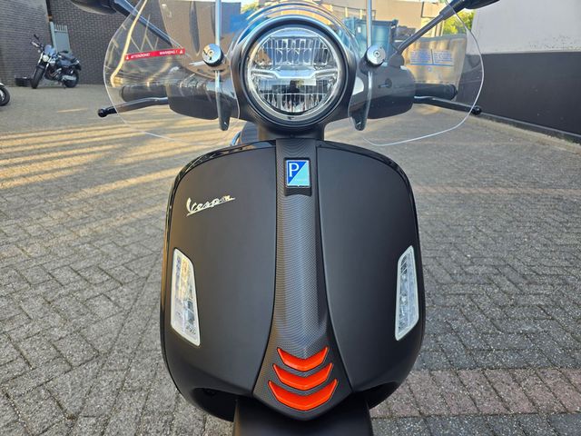 vespa - gts-300