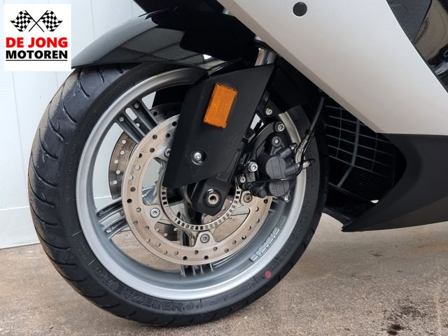 bmw - c-650-gt