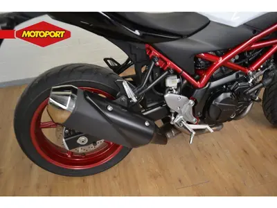 SUZUKI SV 650 A – foto 3