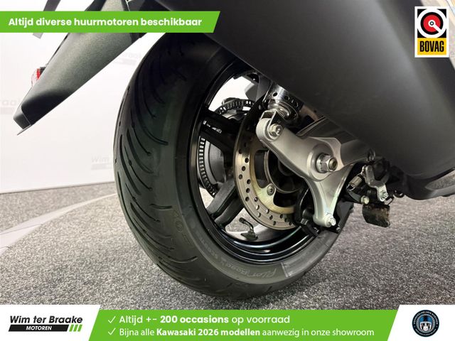 suzuki - burgman-650-a-executive