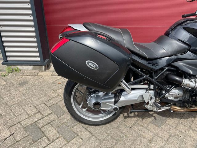 bmw - r-1200-r-abs
