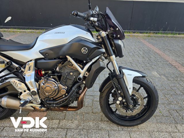yamaha - mt-07-abs