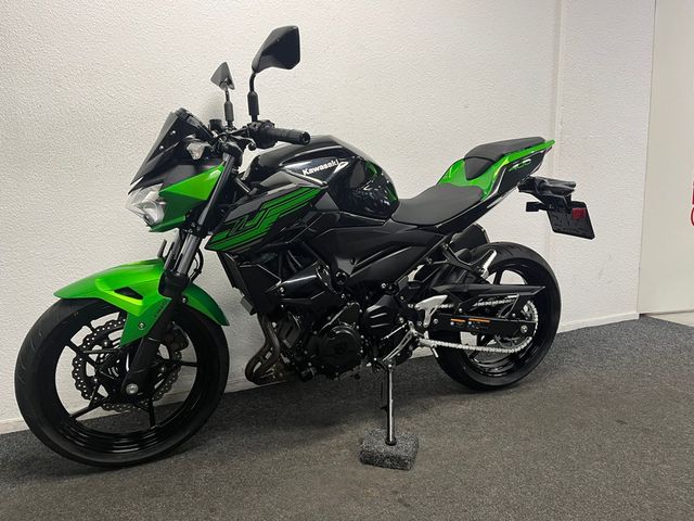 kawasaki - z400
