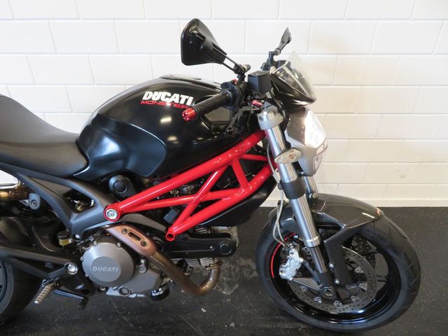 ducati - 796-monster
