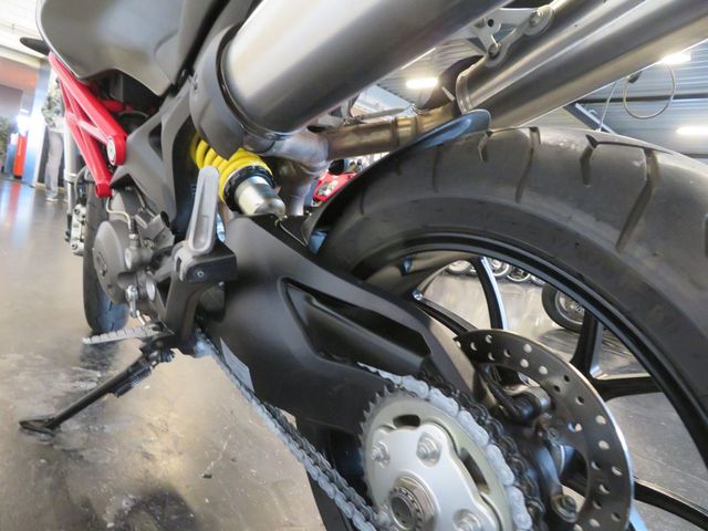 ducati - 796-monster