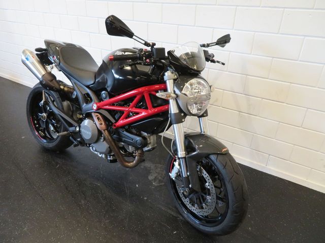 ducati - 796-monster