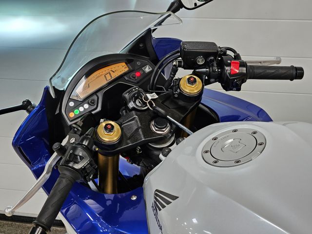 honda - cbr-600-f-c-abs