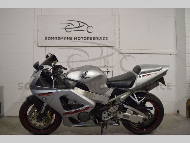honda - cbr-900-rr-fireblade