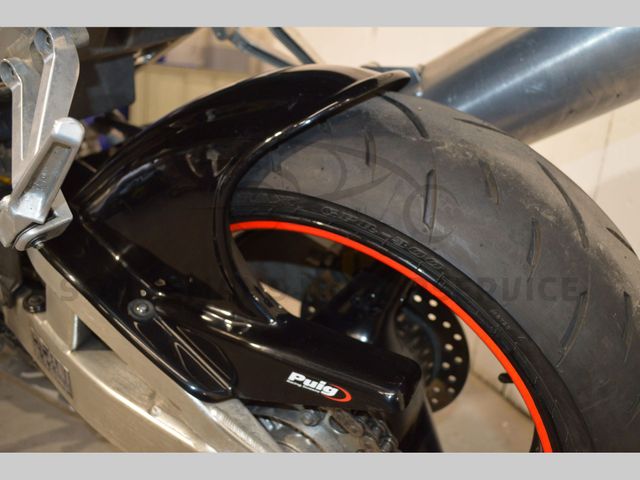 honda - cbr-900-rr-fireblade