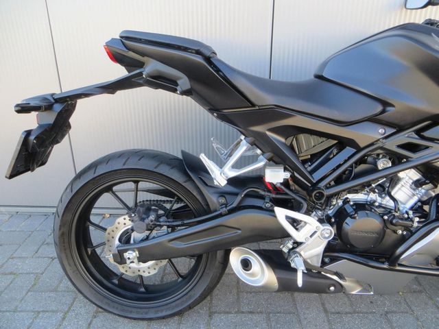 honda - cb-125-r