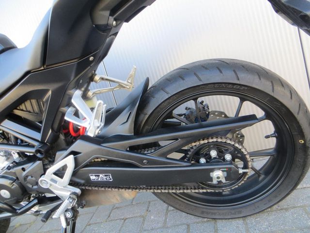 honda - cb-125-r