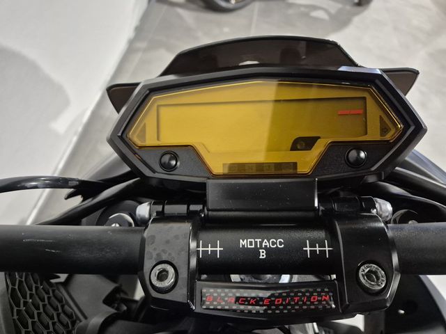 kawasaki - z1000-abs