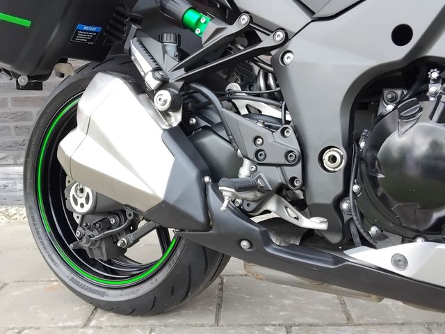 kawasaki - z-1000-sx-abs