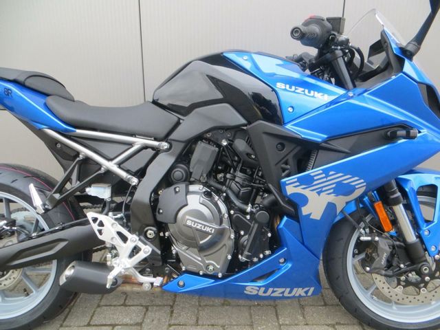 suzuki - gsx-8r