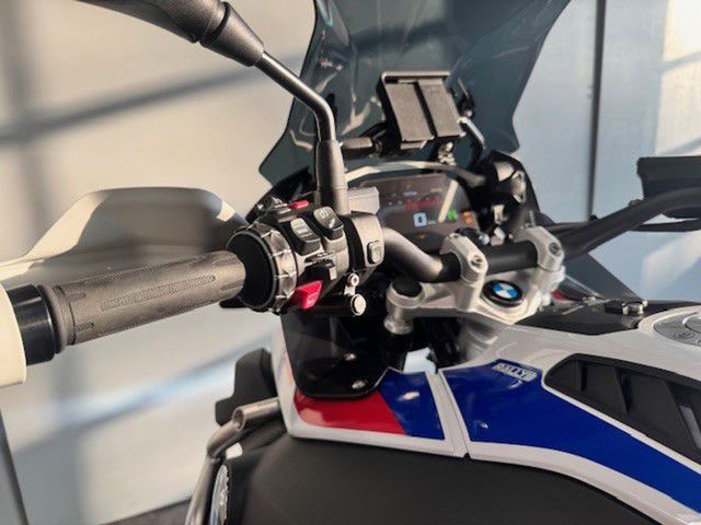 bmw - r-1250-gs-adventure