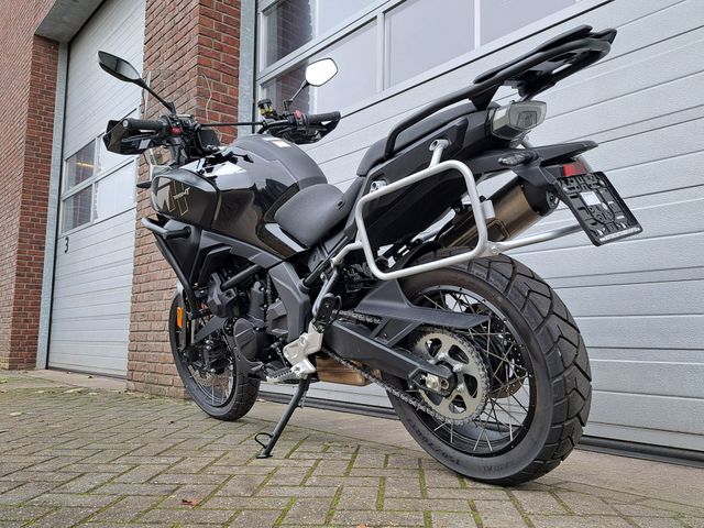 cfmoto - 700-mt-adventure