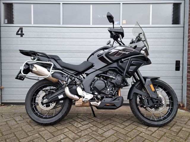 cfmoto - 700-mt-adventure