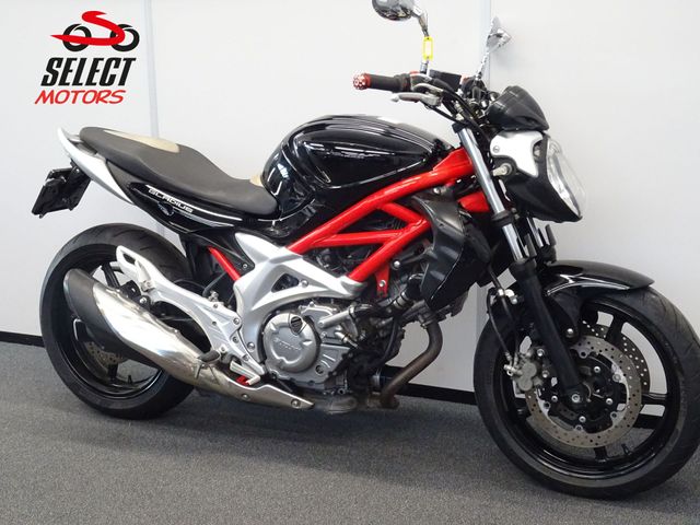 suzuki - sfv-650-gladius