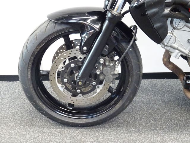 suzuki - sfv-650-gladius