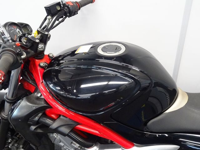 suzuki - sfv-650-gladius