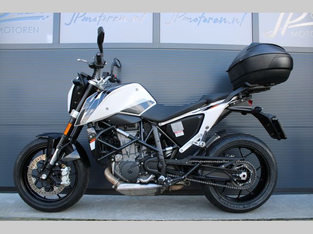 ktm - 690-duke